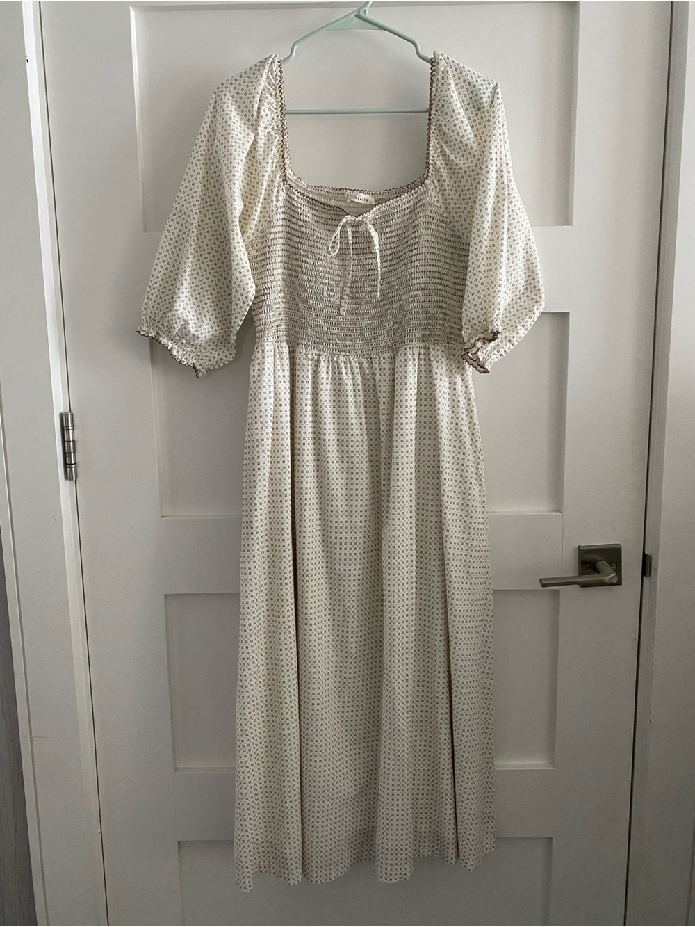 Neuflora Smocked Midi Dress with Puff Sleeves